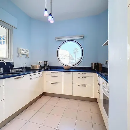 Climatise Avec Parking, 2 A - Fr-1-770-65 Apartament *