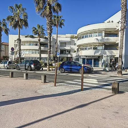 Apartment Climatise Avec Parking, 2 A *